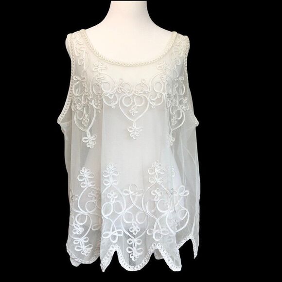 Torrid Sheer Cream Tank - Sleeveless Top - Scalloped Bottom Edge - Sz 2 - Picture 8 of 11